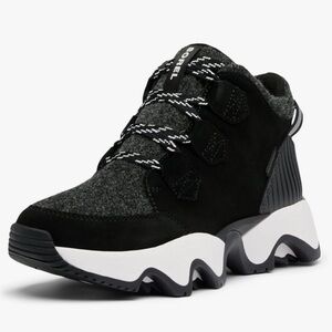 Sorel kinetic impact caribou boots